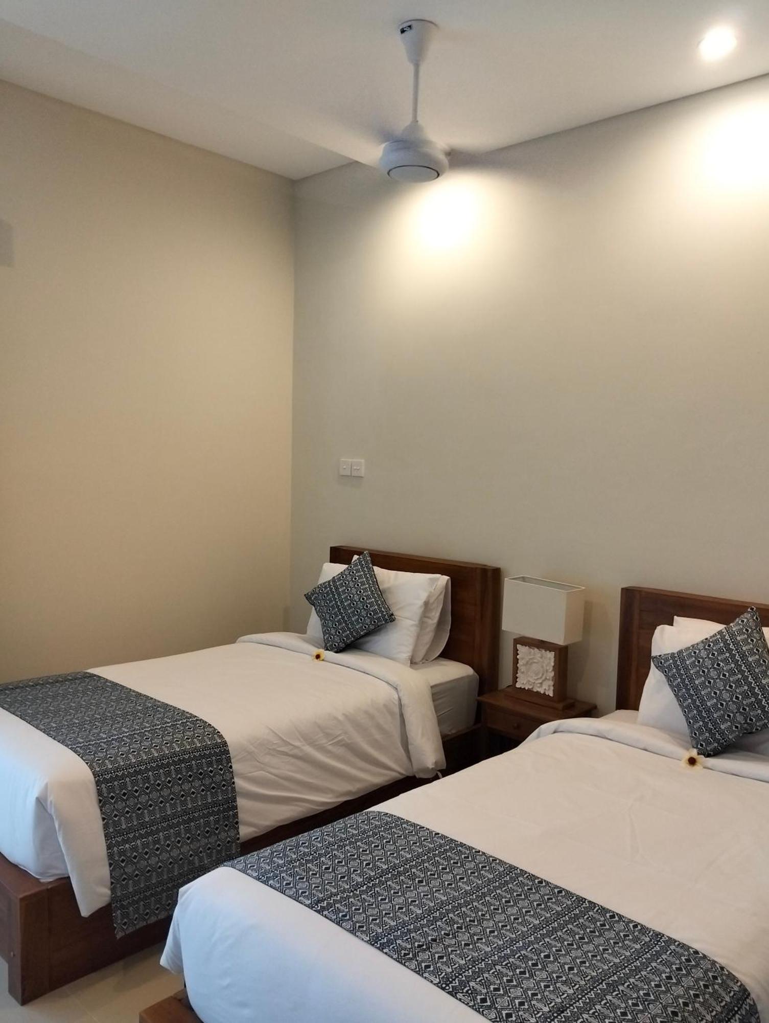 Kutus Bali Guesthouse Sanur Zimmer foto